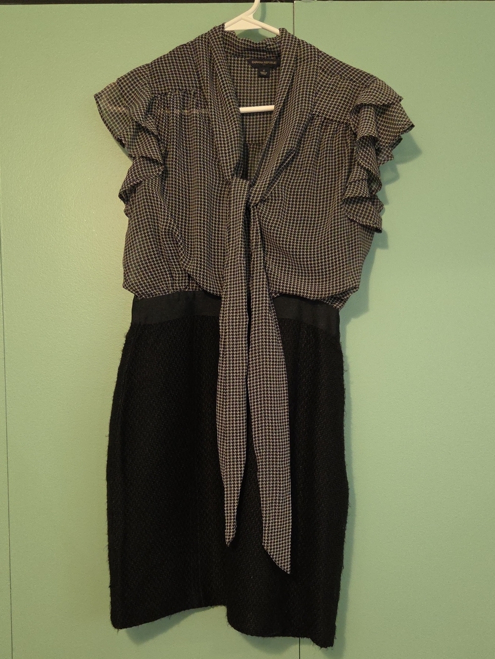 Banana Republic Black Printed Buisness Dress Size 4